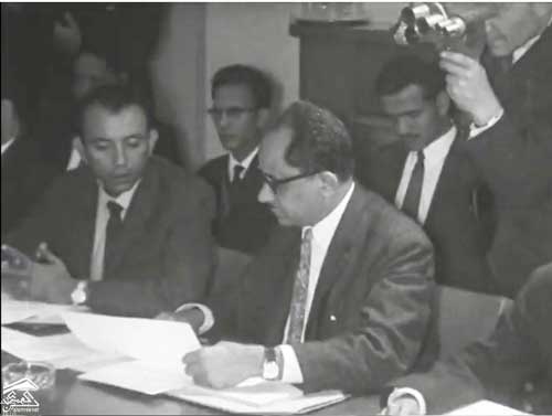 سيف الضالعي وقحطان الشعبي اثناء مفاوضات الاستقلال في جنيف 28 نوفمبر 1967م