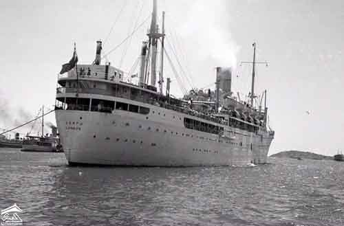 سفينة الركاب كورفو في عادن عام 1954م