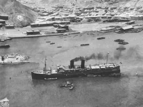 صوره جويه لسفينة الركاب مولتان في ميناء عدن التواهي 1930-1940م