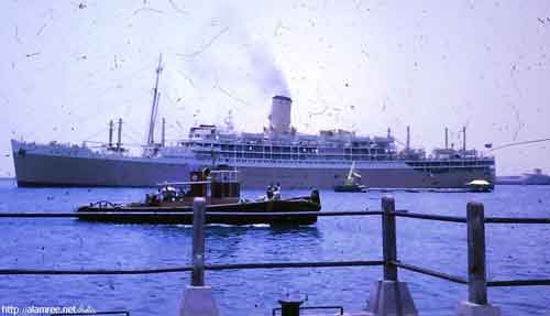 سفينة الركاب اورين في ميناء عدن منتصف الخمسينيات تقريبا